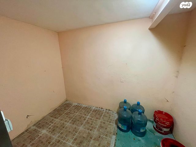 חנויות/ שטח מסחרי, הדר עליון, חיפה