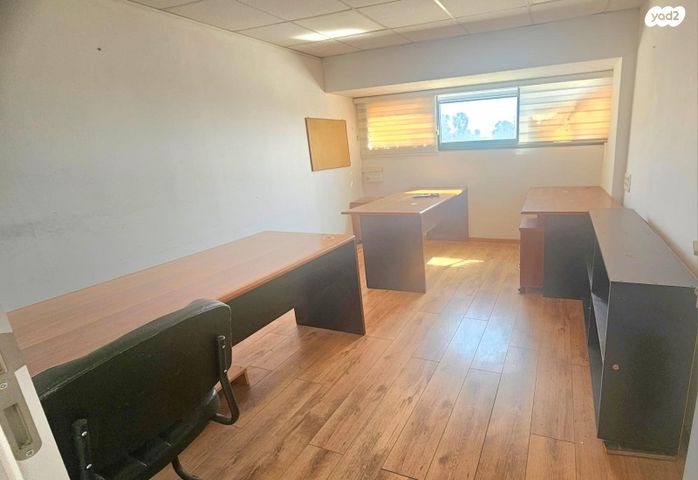 משרדים, מכב"י, יהוד מונוסון