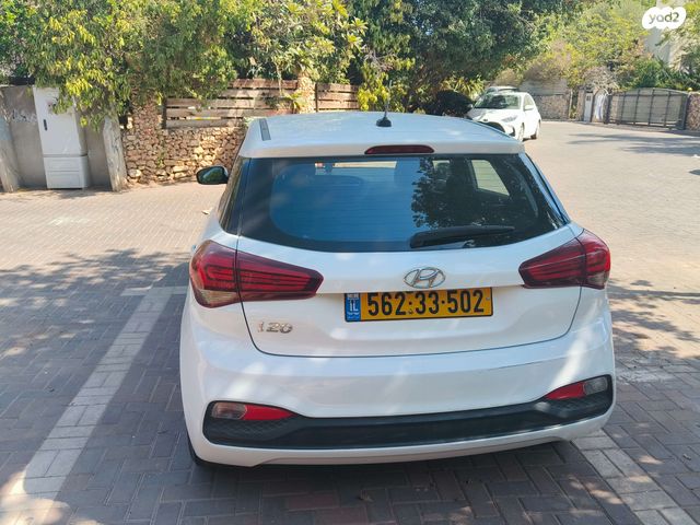 מודעת רכב יונדאי i20