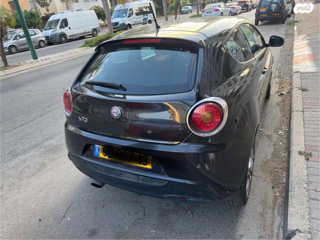 אלפא רומיאו מיטו