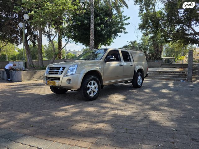 מודעת רכב איסוזו די-מקס