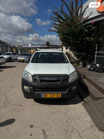 מודעת רכב איסוזו די-מקס