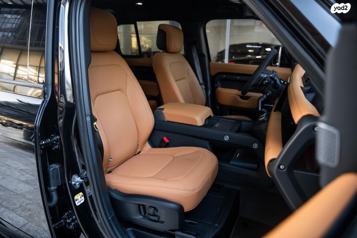 לנד רובר דיפנדר