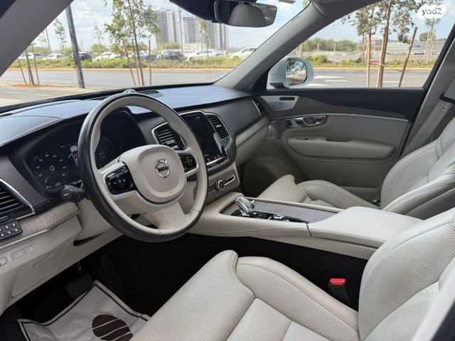 וולוו XC90