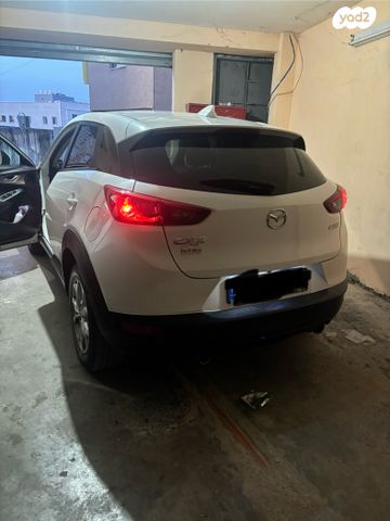מודעת רכב מאזדה CX-3