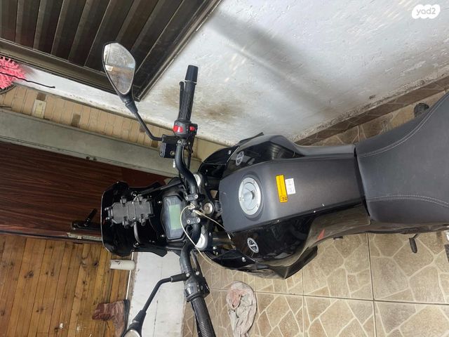 מודעת רכב בנלי TRK251