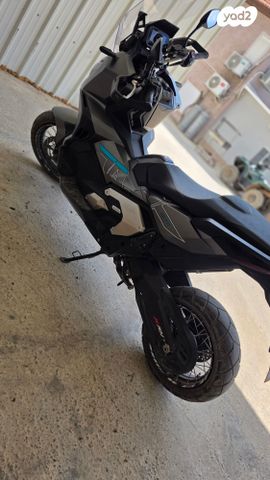 הונדה X-ADV750