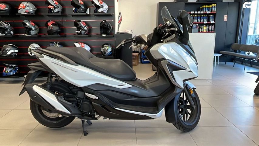 הונדה פורזה 350