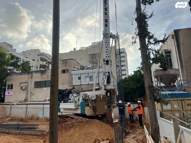 מכונת קידוח