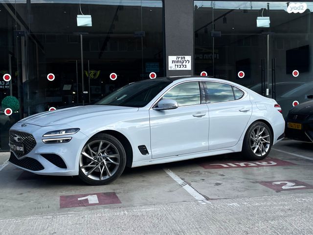 מודעת רכב ג'נסיס G70