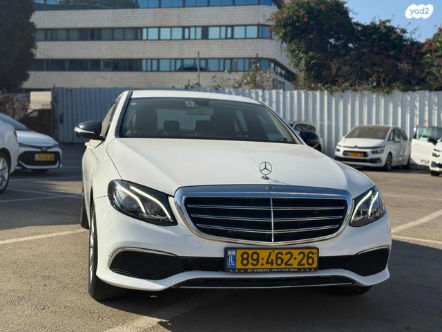 מודעת רכב מרצדס-בנץ E-class
