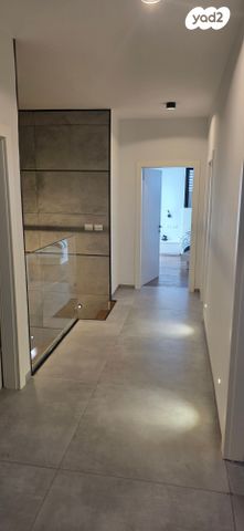 בית פרטי/ קוטג', יער בית קשת 45, שכונה 11, תל מונד