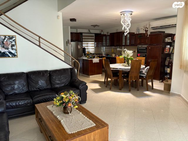 בית פרטי/ קוטג', אטד 5, נווה סביון, אור יהודה