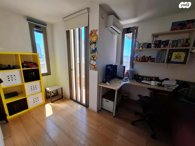 דופלקס, יבנה 40, קרית יערים, רמת השרון