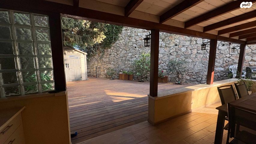 דירת גן, ההגנה 12, יצחק רבין, מעלות תרשיחא