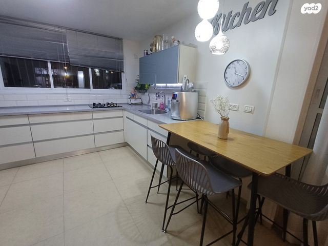 דופלקס, הרב קובלסקי 10, קרית הרצוג, בני ברק