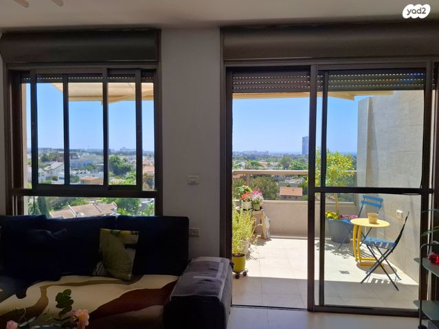 דופלקס, יבנה 40, קרית יערים, רמת השרון