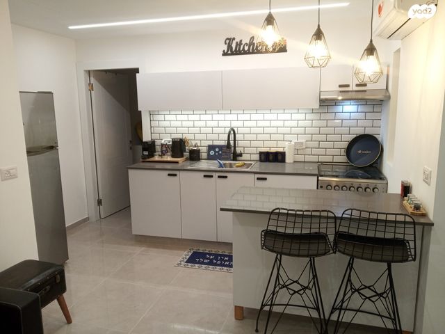 יחידת דיור, החותרים 10, צאלים, מערב 1, אילת