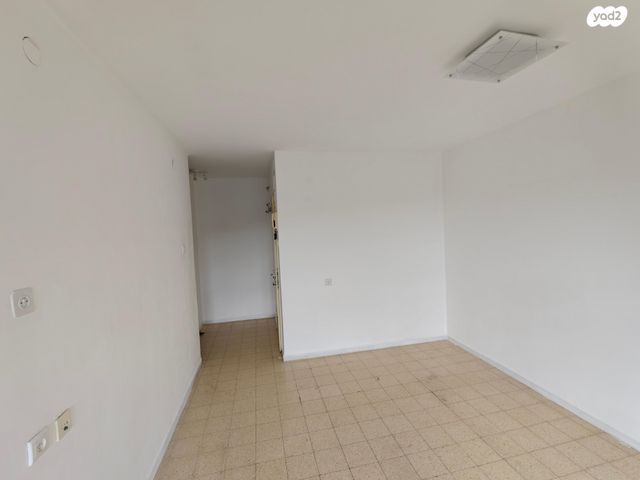 דירה, עולי הגרדום 115, ארמון הנציב, תלפיות מזרח, ירושלים