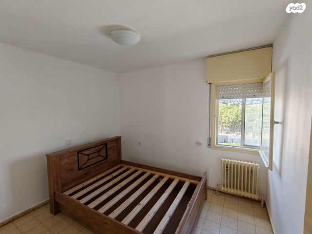 דירה, עולי הגרדום 115, ארמון הנציב, תלפיות מזרח, ירושלים