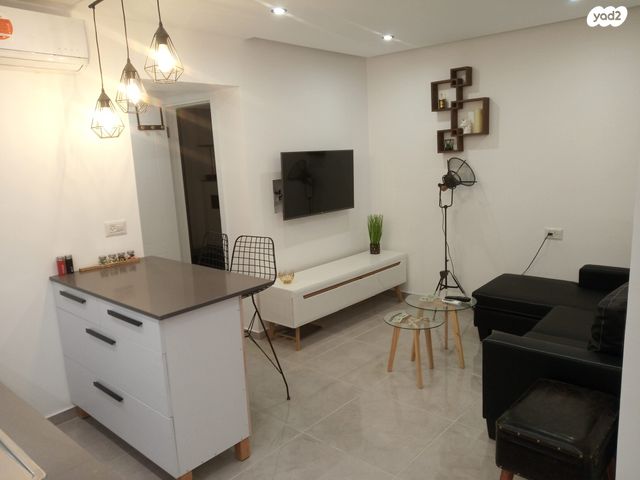 יחידת דיור, החותרים 10, צאלים, מערב 1, אילת