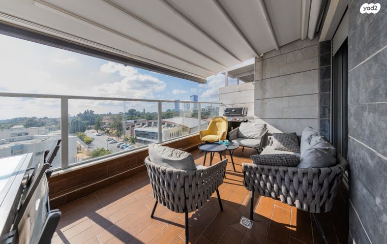 דופלקס, מתחם 1200, הוד השרון