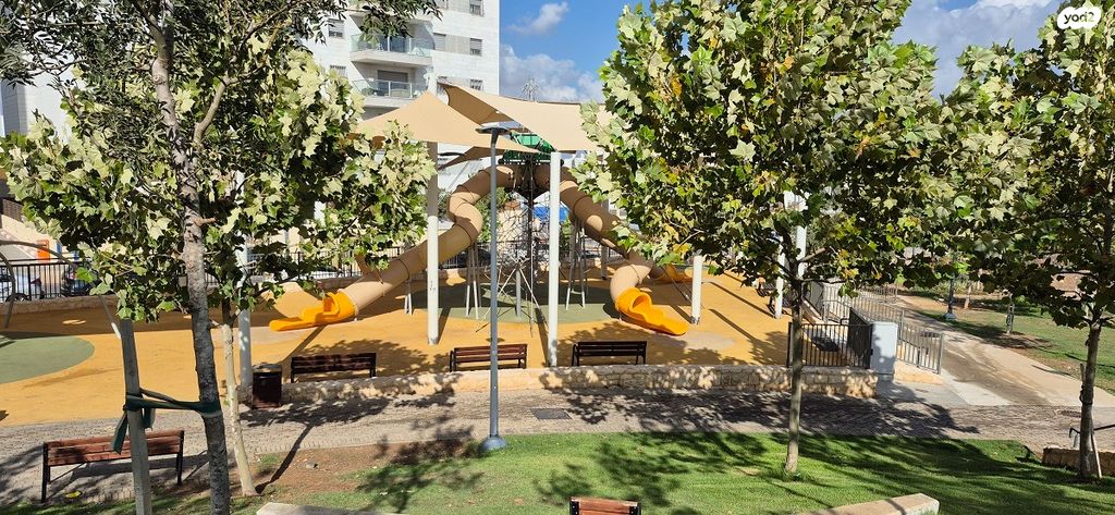 דירה, אליהו הנביא, ראש העין