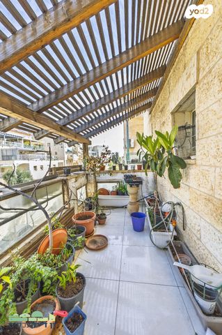 דירה, כתריאל טחורש, בית הכרם, רמת בית הכרם, ירושלים