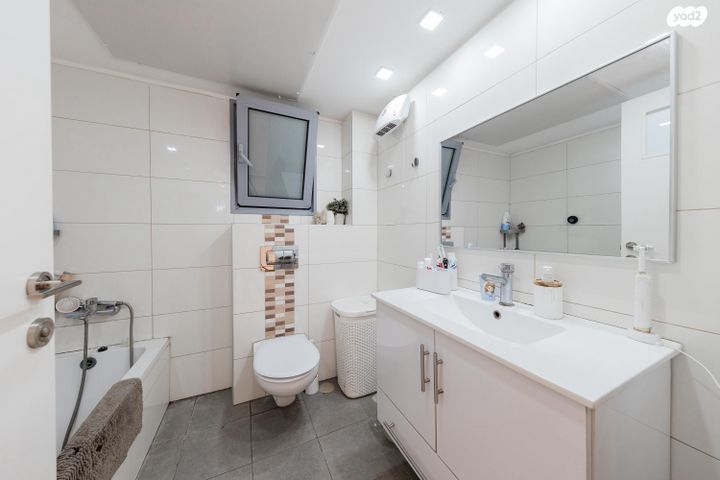 דירה, גולדה מאיר, פסגות אפק, ראש העין