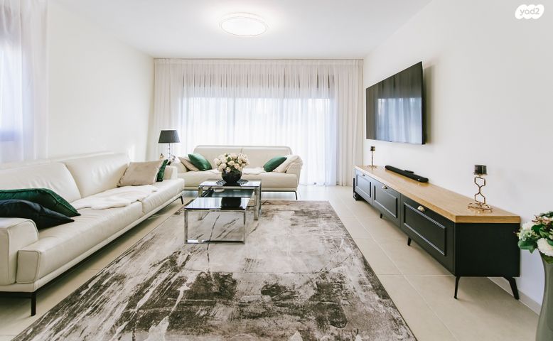 דירה, הרב יעקב טולדנו, עין גנים, פתח תקווה