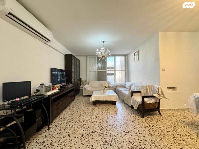 דירה, יעקב קינמון, דרום עפולה, עפולה