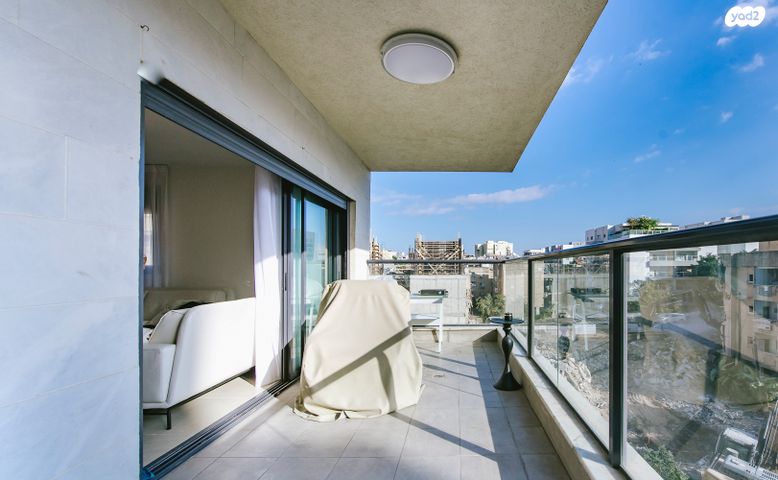 דירה, הרב יעקב טולדנו, עין גנים, פתח תקווה