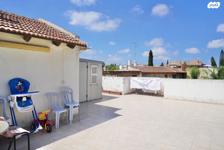 דופלקס, בית דגן