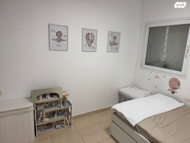 דירה, הצופים, נעורים, ראשון לציון