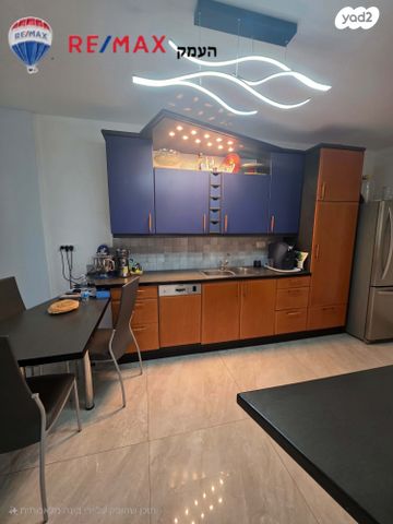 דו משפחתי, כליל החורש, מגדל העמק