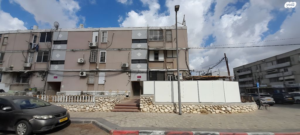 דירה, סן דייגו, קיבוץ גלויות, קרית מלאכי