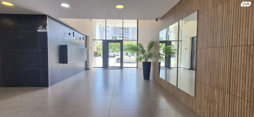 דירת גן, מייק בראנט, קרית אליעזר, חיפה