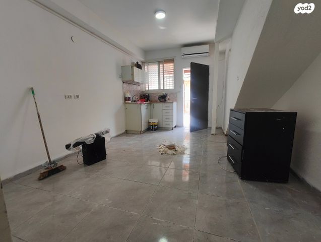 דירה, חנה סנש 15, מוצקין הותיקה, קרית מוצקין