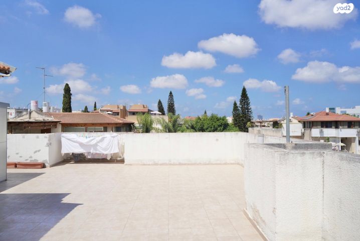 דופלקס, בית דגן