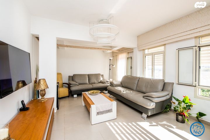 דירה, מול היקב, זכרון יעקב