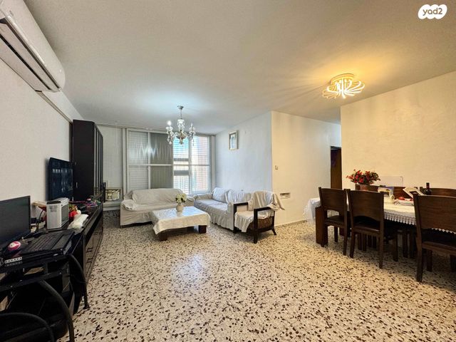 דירה, יעקב קינמון, דרום עפולה, עפולה