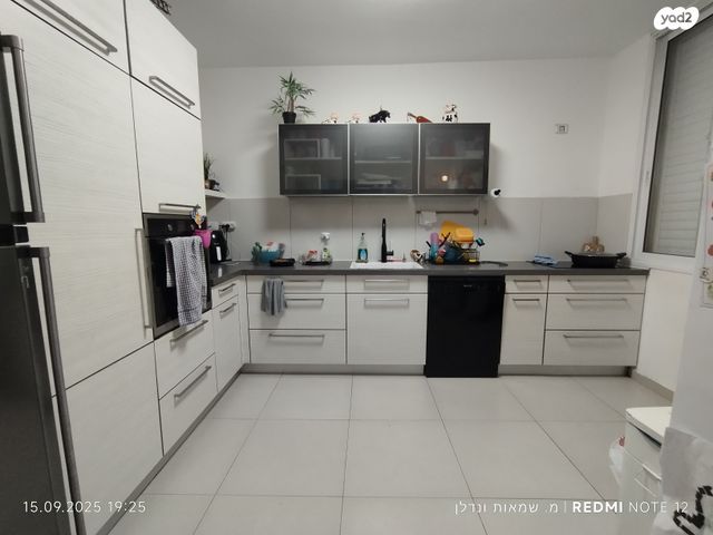 גג/ פנטהאוז, תרצ"ו, חולון