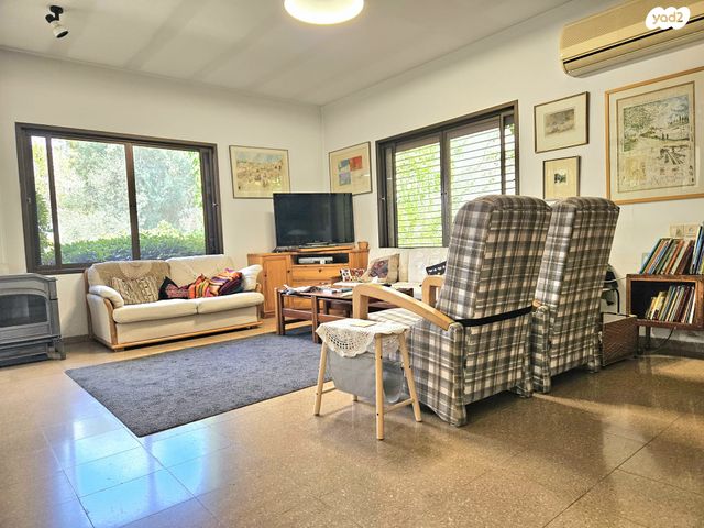 בית פרטי/ קוטג', כפר ורדים