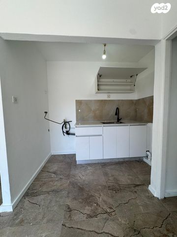 דירה, שכונת שז"ר 811, שז"ר, אור עקיבא