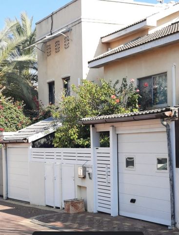 בית פרטי/ קוטג', תשרי, רמתיים, הוד השרון