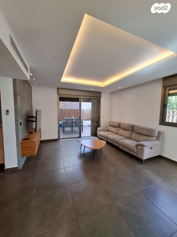 דירת גן, שוהם, הצבאית, כפר יונה