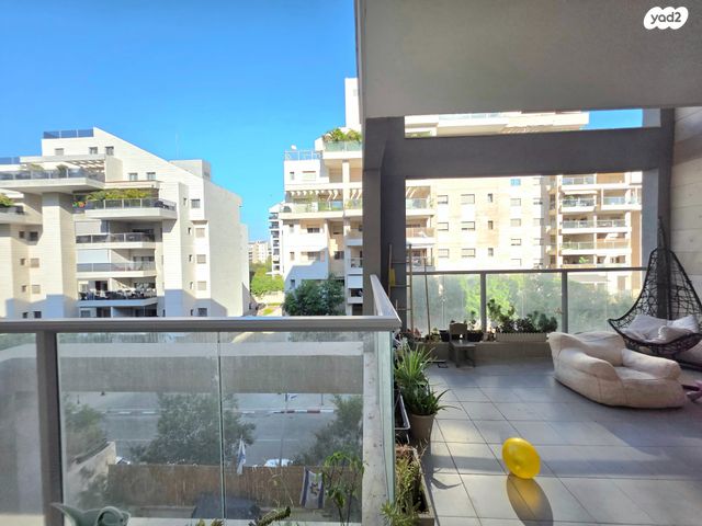 דובה ויצחק שיינפיין 