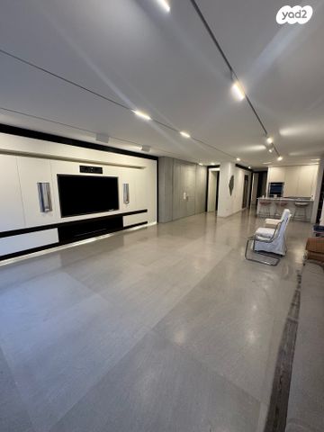 הצפון החדש - כיכר המדינה