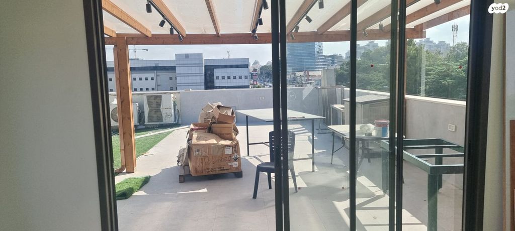 פארקטק פתח תקווה / אזור תעשייה קרית אריה