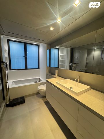 דירה, הצפון החדש - כיכר המדינה, תל אביב יפו